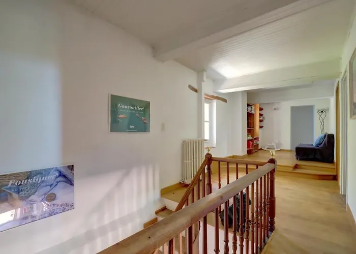 La Grappe Occitane - 14 Personnes - Piscine Privee アンブル