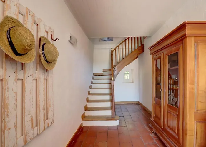 La Grappe Occitane - 14 Personnes - Piscine Privee アンブル